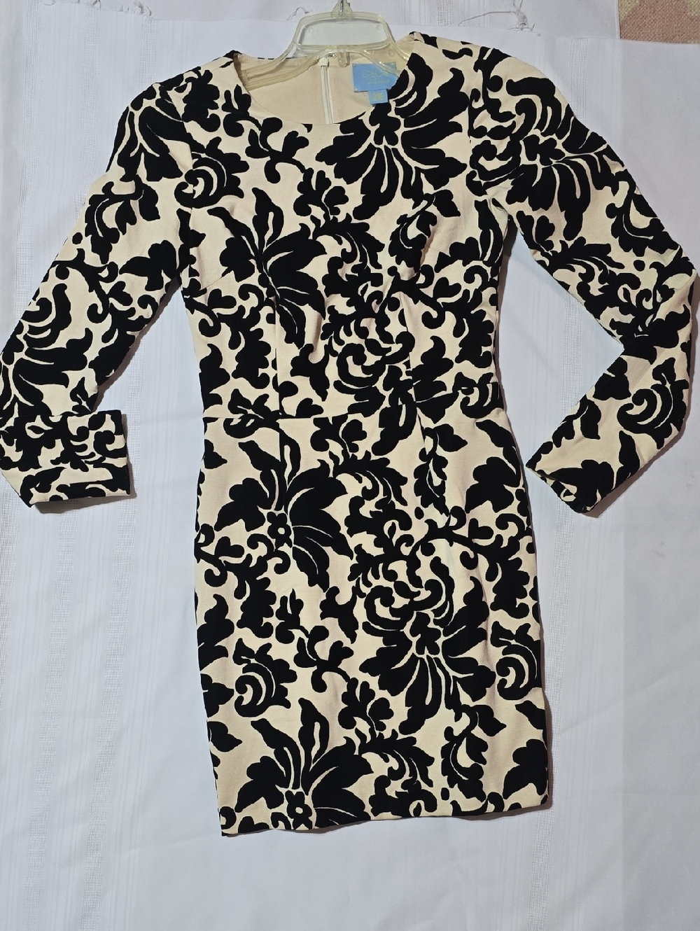 Women's 2 - CeCe Cream and Black Printed Long Sleeve Floral Mini Dress - Picture 1 of 4
